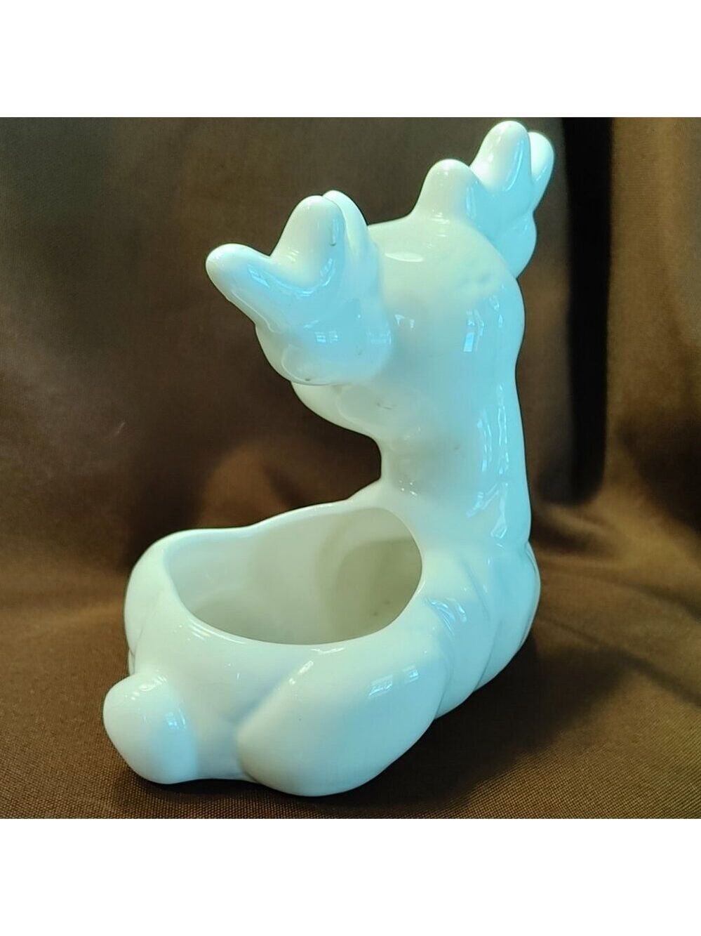 Vintage Ceramic Quilted White Deer Reindeer Planter Vase - Picture 3 of 10